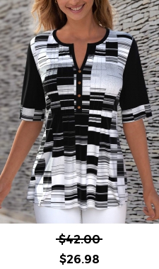 ROTITA Geometric Print Contrast Split Neck T Shirt