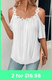 Patchwork White Scoop Neck Half Sleeve Blouse
