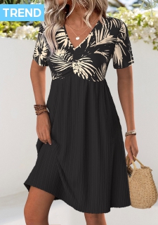 ROTITA Leaf Print Black Short V Neck Dress